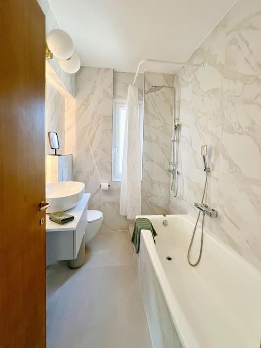 Panorama Suite In Lugano - Pazzallo Paradiso Esterno foto